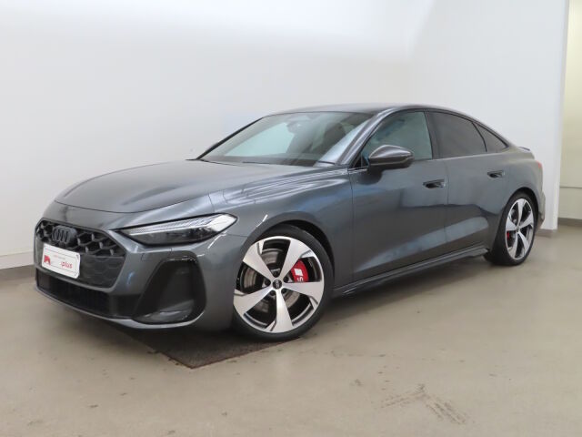Audi S5 2025 Sedan TFSI quattro MHEV Plus: Tehdastakuu 5 vuotta/150 000km!
