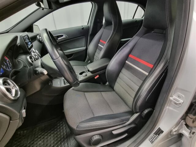 MERCEDES-BENZ A 2014 180 BE Premium Business / P-Kamera / M-lämmitin