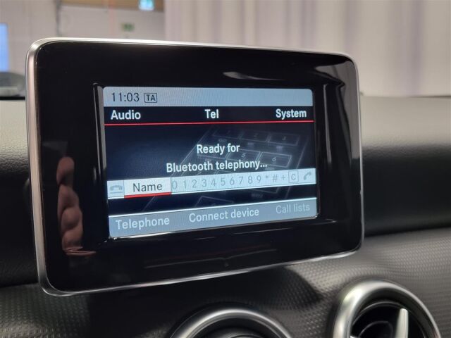 MERCEDES-BENZ A 2014 180 BE Premium Business / P-Kamera / M-lämmitin