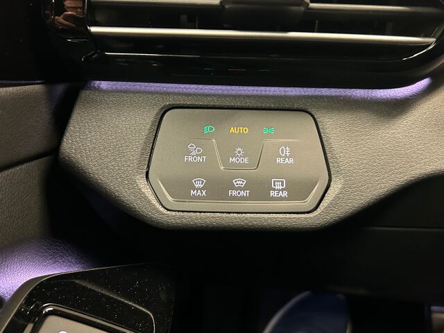 Volkswagen ID.4 2025 Pro 4MOTION Elegance 75-v Juhlamalli 210 kW, akku 77 kWh
