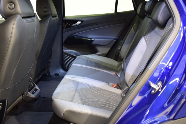 Volkswagen ID.4 2025 Pro 4MOTION Elegance 75-v Juhlamalli 210 kW, akku 77 kWh