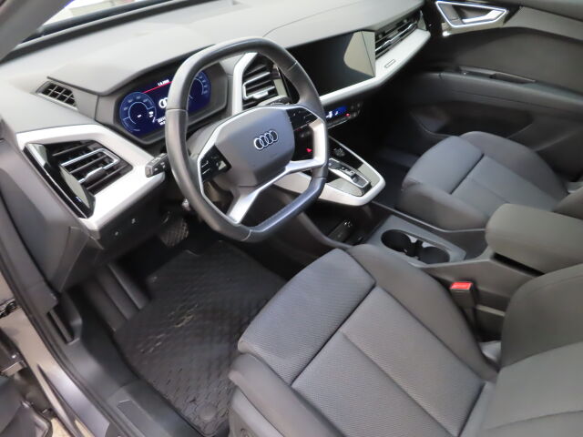 AUDI Q4 e-tron 2023 SUV 45 e-tron