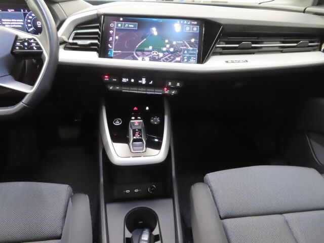 AUDI Q4 e-tron 2023 SUV 45 e-tron