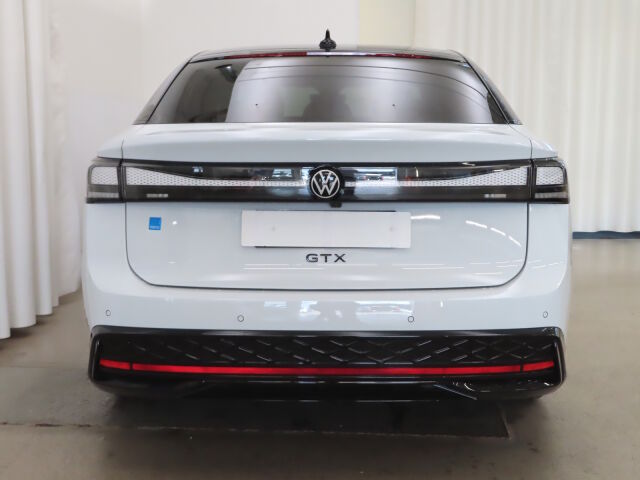 Volkswagen ID.7 2025 GTX 4MOTION 75-v Juhlamalli 250 kW, akku 86 kWh