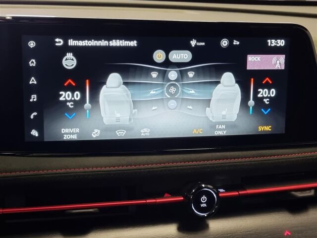 Nissan Ariya 2025 87kWh NISMO e-4ORCE 22kw charger