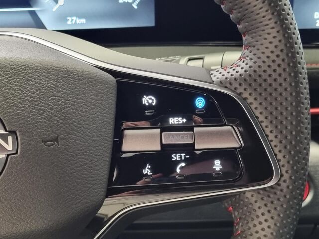 Nissan Ariya 2025 87kWh NISMO e-4ORCE 22kw charger