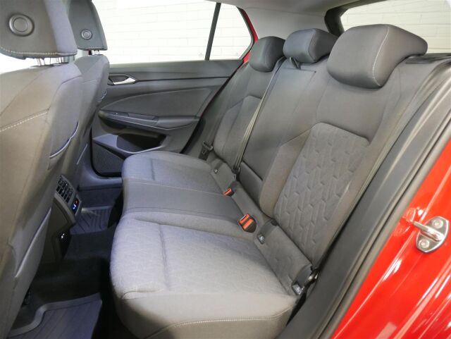 Volkswagen Golf 2025 Comfort 75-v Juhlamalli eHybrid 150 kW (PHEV) DSG-automaatti*Heti tomitukseen!*