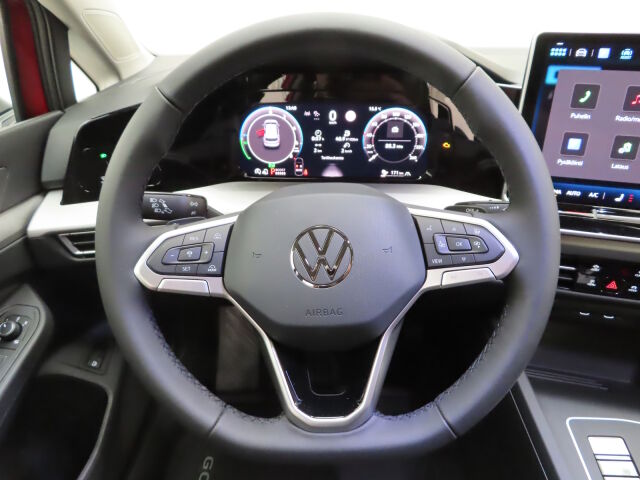 Volkswagen Golf 2026 GOLF Farmari (AC) 5ov 1498cm3 A