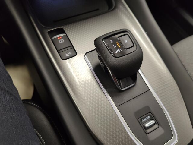 Nissan Qashqai 2026 MHEV 158 Xtronic 2WD N-Connecta 2-Tone MY25