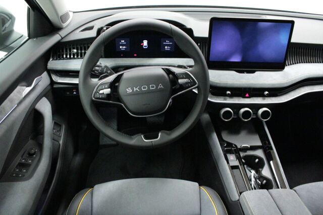 Skoda Superb 2026 Combi 1.5 TSI PHEV Style Explore DSG Autom.