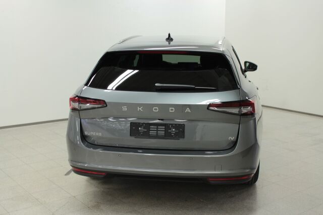 Skoda Superb 2026 Combi 1.5 TSI PHEV Style Explore DSG Autom.