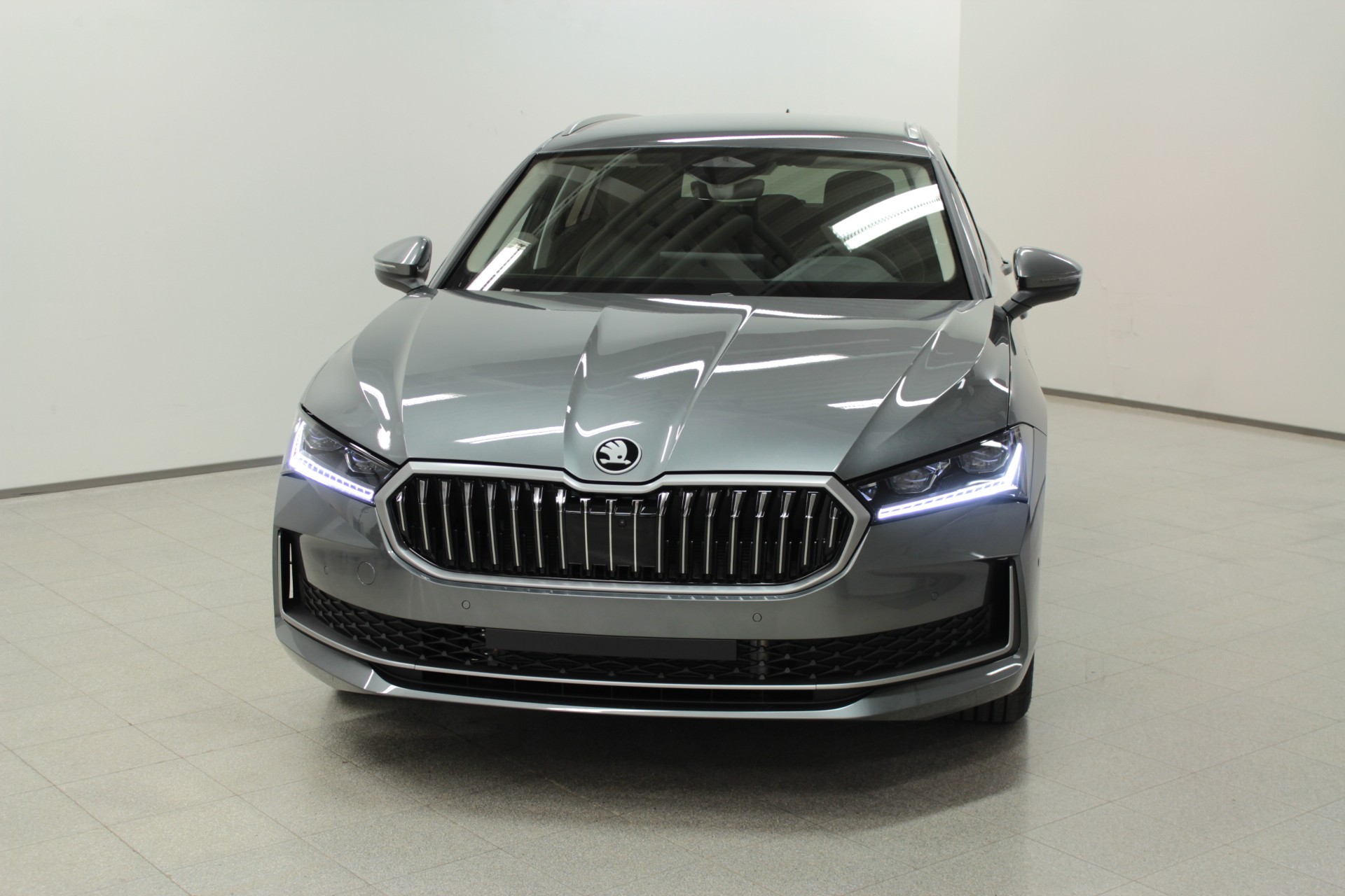 Skoda Superb 2026, kuva 2/9