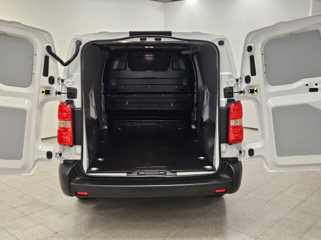 Opel Vivaro 2025 145 diesel automaatti L Innovation