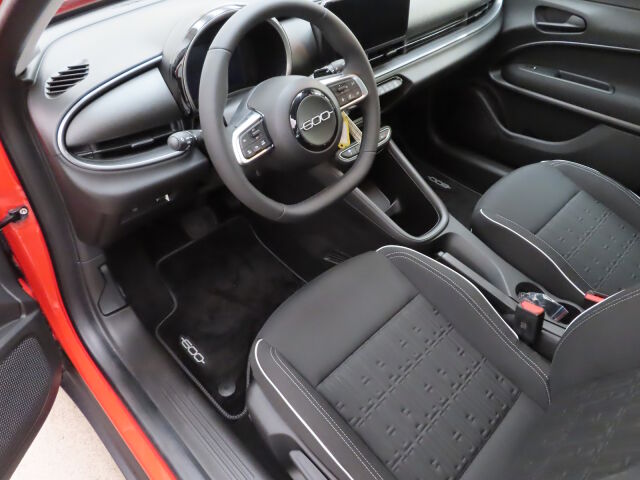 Fiat 600 2025 Hybrid 145 Automaatti Summer Pop