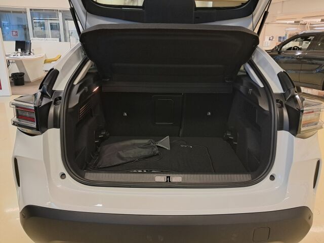 Citroen C4 Max Hybrid Automaatti 2025 C4 Viistoperä (AB) 5ov 1199cm3 A