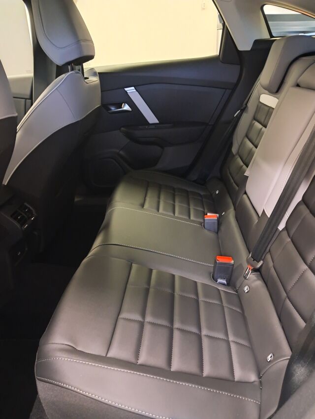 Citroen C4 Max Hybrid Automaatti 2025 C4 Viistoperä (AB) 5ov 1199cm3 A