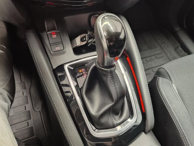 NISSAN Qashqai 2021 DIG-T 160 N-Connecta 2WD DCT NNC * VETOKOUKKU,  Moottorilämmitin, Navigointi, P-Kamera *