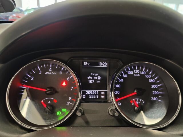 NISSAN Qashqai 2010 1,6L Acenta 2WD 5MT MY10