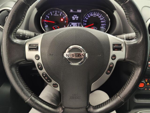 NISSAN Qashqai 2010 1,6L Acenta 2WD 5MT MY10