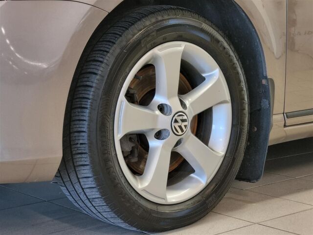 VOLKSWAGEN Passat 2011 Sedan Trendline 1,4 TSI 90 kW (122 hv) BlueMotion Technology