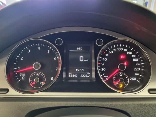 VOLKSWAGEN Passat 2011 Sedan Trendline 1,4 TSI 90 kW (122 hv) BlueMotion Technology