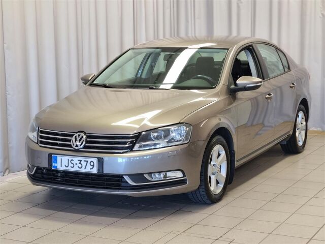 VOLKSWAGEN Passat 2011 Sedan Trendline 1,4 TSI 90 kW (122 hv) BlueMotion Technology