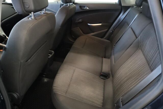 OPEL Astra 2011 5-ov Ultimate 1,6 Twinport 85kW MT5