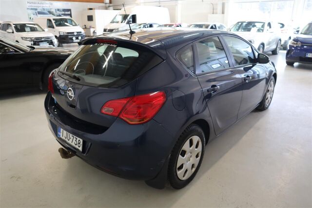 OPEL Astra 2011 5-ov Ultimate 1,6 Twinport 85kW MT5