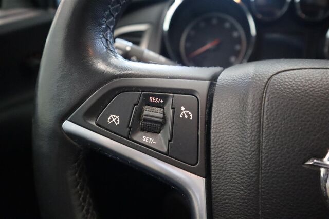 OPEL Astra 2011 5-ov Ultimate 1,6 Twinport 85kW MT5