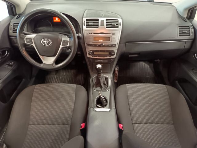 TOYOTA Avensis 2014 1,6 Valvematic Life Edition Wagon**NO NYT ON SITTE SE MINKÄ MELKEIN KAIKKI HALUAA**