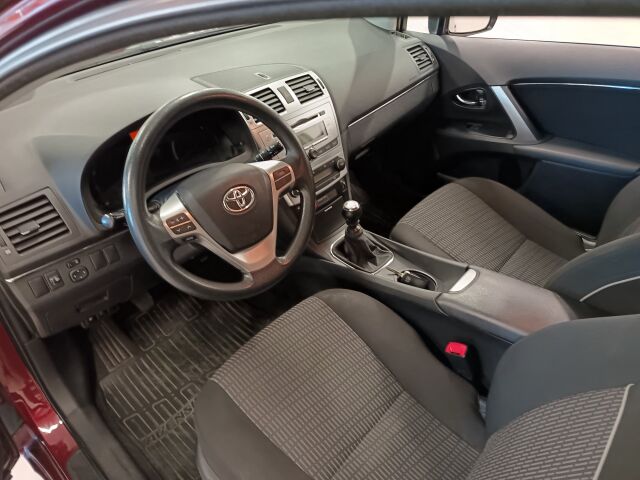 TOYOTA Avensis 2014 1,6 Valvematic Life Edition Wagon**NO NYT ON SITTE SE MINKÄ MELKEIN KAIKKI HALUAA**