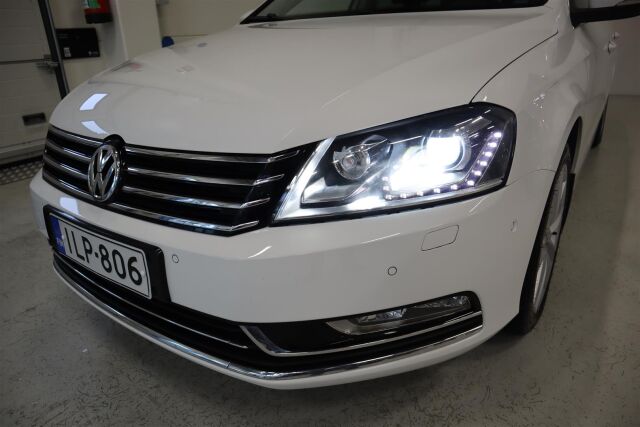 VOLKSWAGEN Passat 2014 Variant Highline 1,6 TDI 77 kW (105 hv) BlueMotion Technology DSG-automaatti