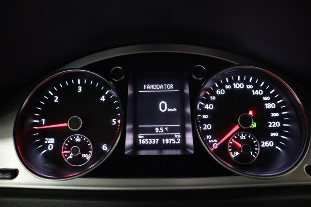 VOLKSWAGEN Passat 2014 Variant Highline 1,6 TDI 77 kW (105 hv) BlueMotion Technology DSG-automaatti