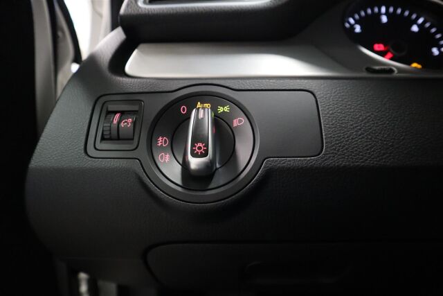 VOLKSWAGEN Passat 2014 Variant Highline 1,6 TDI 77 kW (105 hv) BlueMotion Technology DSG-automaatti