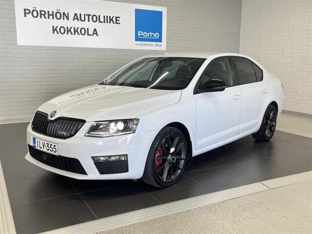 SKODA Octavia 2015 2,0 TDI RS, vähän ajettu yksilö!