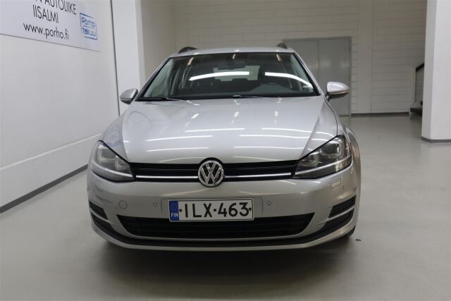VOLKSWAGEN Golf 2015 Variant Comfortline Edition 40 1,2 TSI 77 kW (105 hv) BMT DSG-automaatti