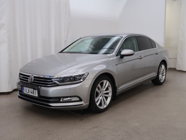 Volkswagen Passat 2015 Sedan Highline 2,0 TDI Biturbo 176 kW (240 hv) BMT 4MOTION DSG-automaatti