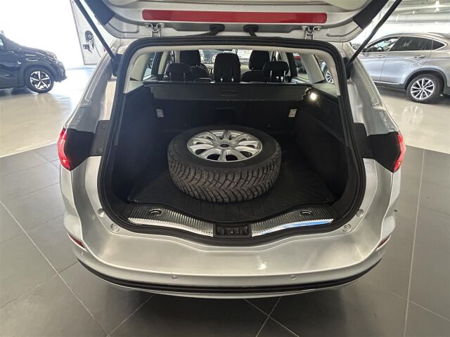 FORD Mondeo 2016 1,5 EcoBoost 160hv M6 Trend Wagon