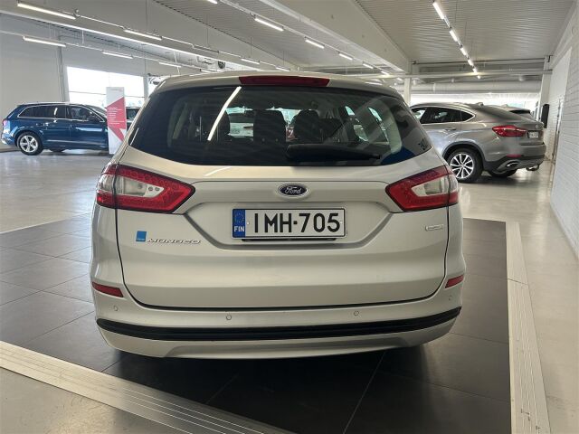 FORD Mondeo 2016 1,5 EcoBoost 160hv M6 Trend Wagon
