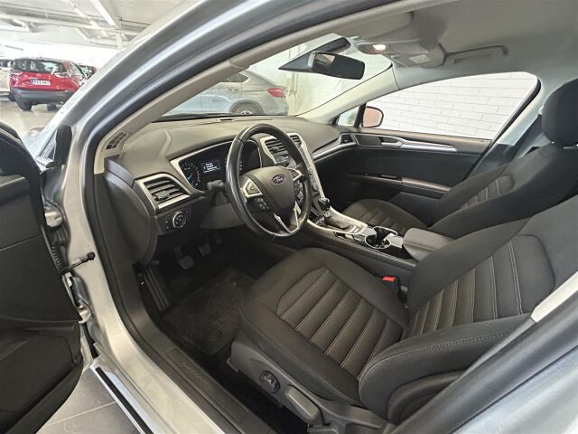 FORD Mondeo 2016 1,5 EcoBoost 160hv M6 Trend Wagon