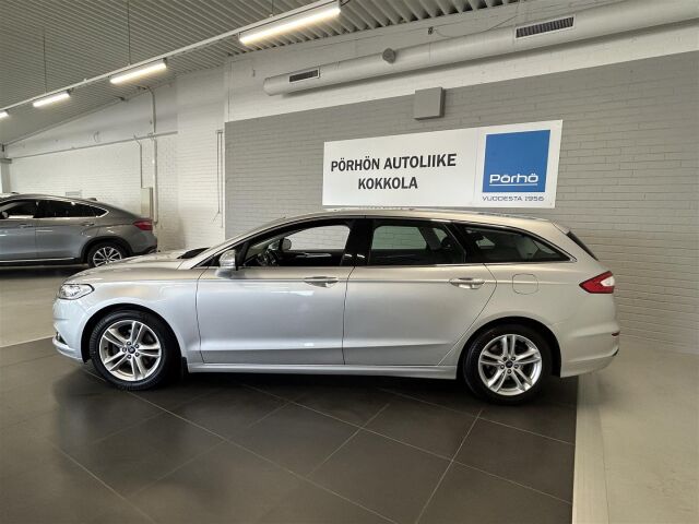 FORD Mondeo 2016 1,5 EcoBoost 160hv M6 Trend Wagon