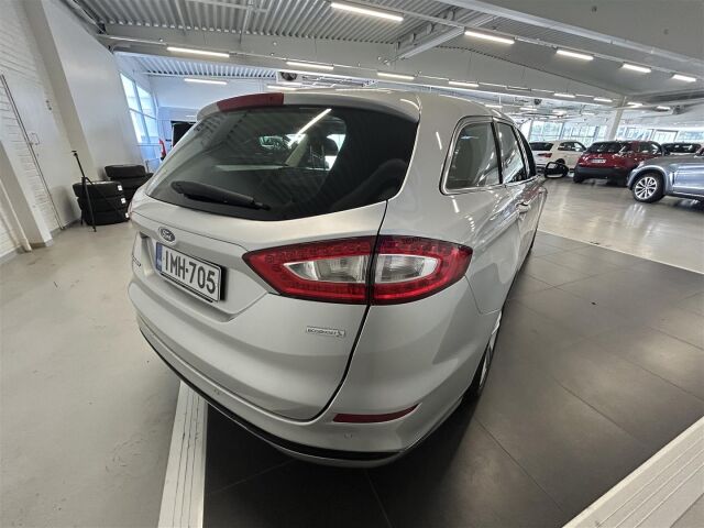 FORD Mondeo 2016 1,5 EcoBoost 160hv M6 Trend Wagon