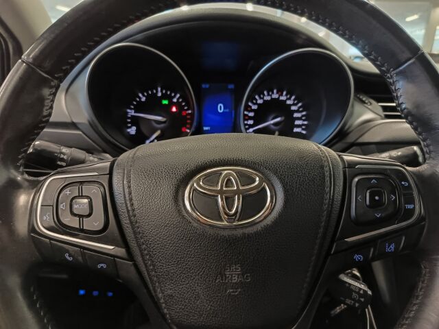 TOYOTA Avensis 2016 2,0 D-4D Active Touring Sports
