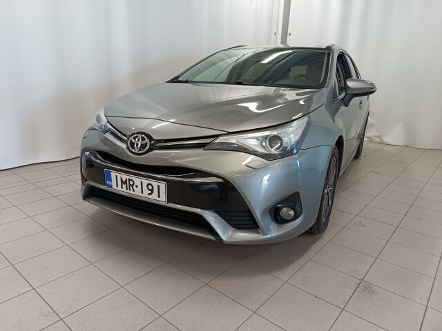 TOYOTA Avensis 2016 2,0 D-4D Active Touring Sports