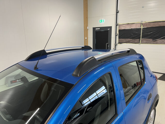 DACIA Sandero 2016 Stepway TCe 90 S&S Prestige *Navi *Vakionopeudensäädin *Juuri huollettu