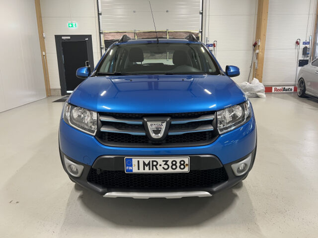DACIA Sandero 2016 Stepway TCe 90 S&S Prestige *Navi *Vakionopeudensäädin *Juuri huollettu