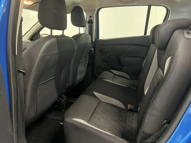 DACIA Sandero 2016 Stepway TCe 90 S&S Prestige *Navi *Vakionopeudensäädin *Juuri huollettu