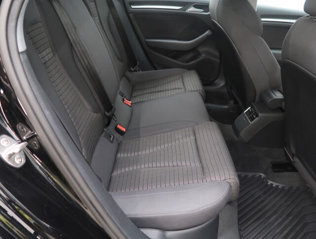 Audi A3 2017 Sedan Business Sport 1,0 TFSI 85 kW S tronic