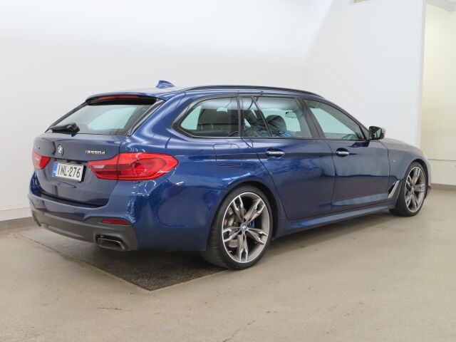 BMW 550 2018 G31 Touring M550d A xDrive Business Comfort