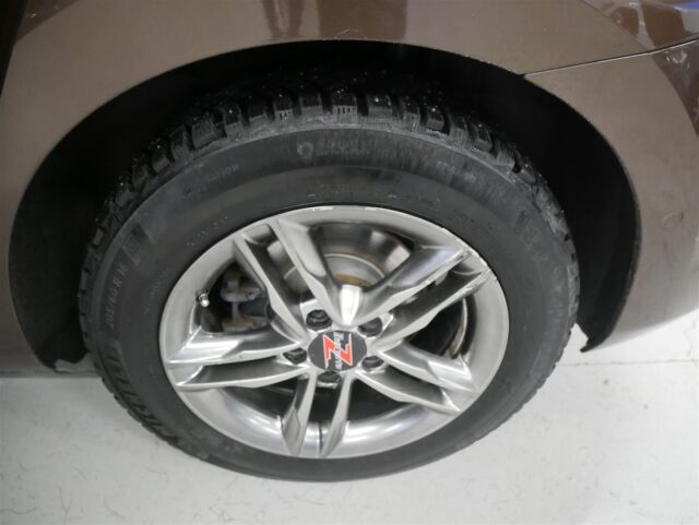 VOLKSWAGEN Touran 2016 Comfortline 1,4 TSI 110 kW (150 hv) DSG-automaatti